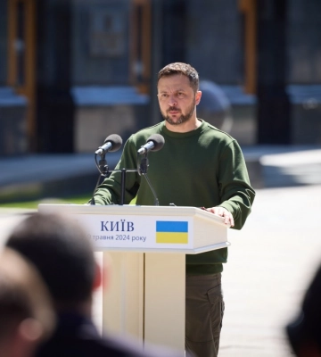 &quot;Мы их встретили огнем&quot;: Зеленский подтвердил начало наступления ВС РФ на Харьковщине (видео)