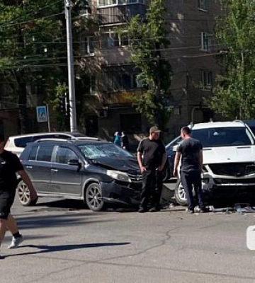 Не пропустив зустрічне авто: у Кривому Розі сталася ДТП