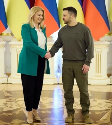 Зеленський зустрівся з президентом Словаччини Зеленський зустрівся з президентом Словаччини