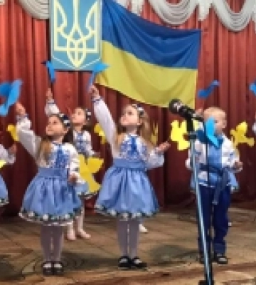 З ярмарком та концертом: у селі на Рожищенщині для ЗСУ зібрали 34,5 тисячі гривень. ФОТО