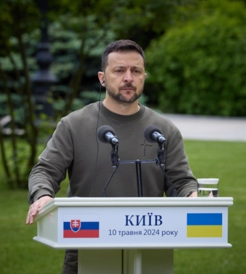 Зеленський - Фіцо, який образив словаків за збір грошей на снаряди: Скепсис щодо підтримки України існує, доки до тебе в дім не&amp;hellip;