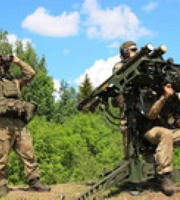 Новий пакет зброї США, румуни порахували ухилянтів з України, перший тренажер F-16: новини дня Новий пакет зброї США, румуни порахували ухилянтів з України, перший тренажер F-16: новини дня