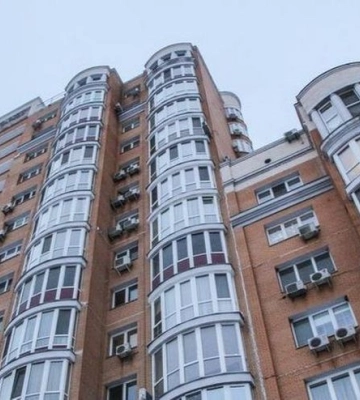 У Києві шахраї намагалися продати квартиру, поки її власниця була в іншому місті