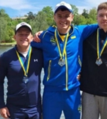 П'ять медалей на трьох завоювали волиняни на Чемпіонаті України з марафону з веслування на байдарках і каное