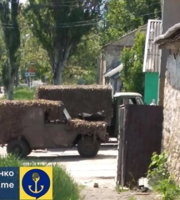 В оккупированном Мариуполе фиксируют перемещение российских грузовиков с БК в направлении Волновахи и Угледара, - Андрющенко.&amp;hellip;