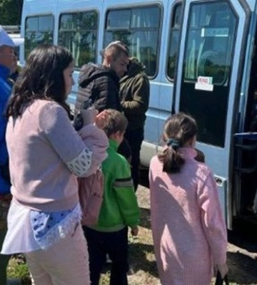 З Білопілля та Ворожби триватиме обов’язкова евакуація населення