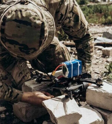 Сили оборони на Харківському напрямку нейтралізують ДРГ і палять техніку росіян з десантом, - Нацгвардія