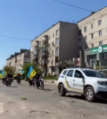 Дві втрати в одній громаді: на Волині «на щиті» зустріли Героїв Михайла Мельницького та Тараса Миронова