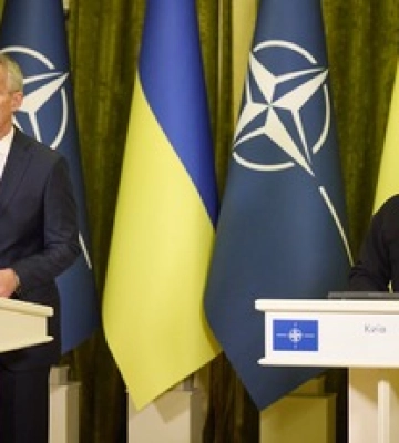 Столтенберг в Киеве рассказал, какое решение ждать Украине от саммита НАТО в июле