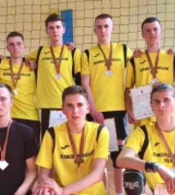 Волейболісти з Великої Глуші стали призерами ХХ спортивних ігор школярів Волині