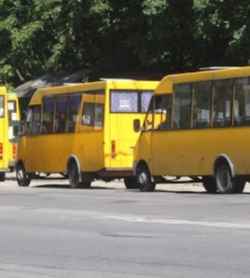 У Сумах на поминальні дні до кладовищ їздитиме додатковий транспорт