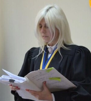 Суддя ліквідованого ОАСК Літвінова поскаржилася на журналіста, який знайшов у неї російське громадянство