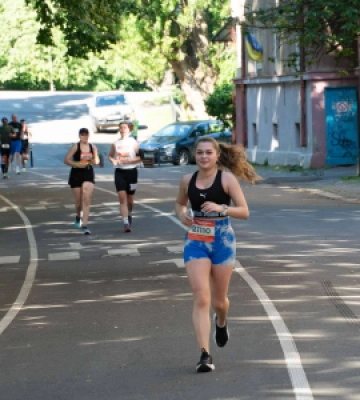 В Ужгороді проходить масштабна спортивна подія – Krayna Uzhhorod Marathon 2024