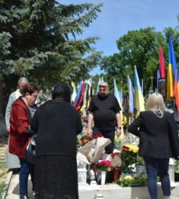 На Закарпатті вшанували пам’ять полеглого Героя Віктора Синько