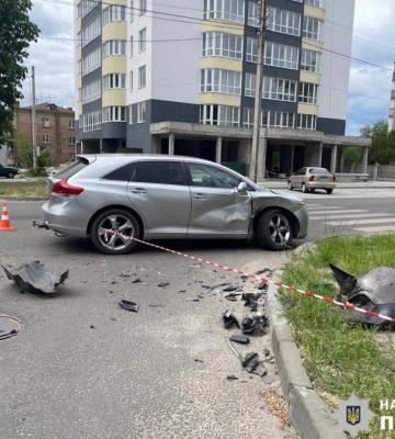 У Черкасах сталася ДТП: трьох осіб госпіталізували (ФОТО)