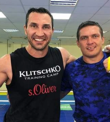 У списку чотири топ-зірки: ким з боксерів захоплюється Усик