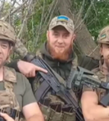 День матери: трогательные поздравления от военных. Видео