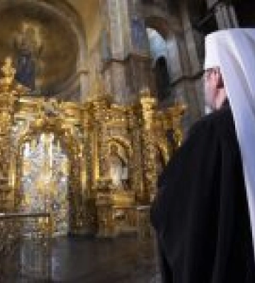 «Мамо, дякую за дар життя! Дякую, що навчила вірити в Бога»,  – Глава УГКЦ у вітанні з нагоди Дня матері
