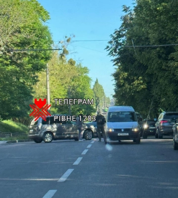 Через ДТП у Рівному змінили рух тролейбусів