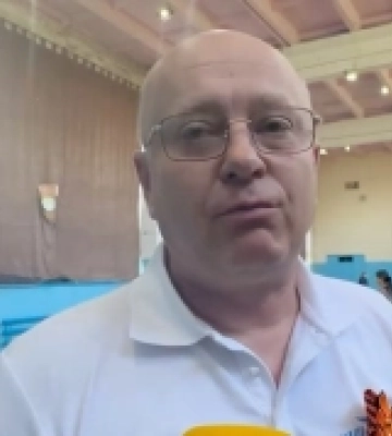 У окупантів на Херсонщині потужна криза з професійними кадрами: як колишній таксист з Генічеська став президентом
