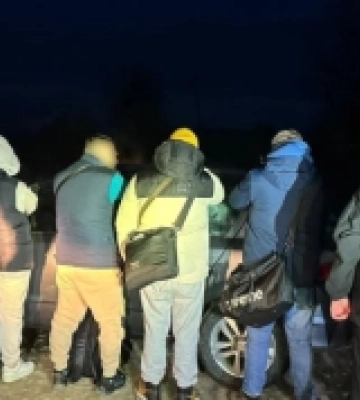 Незаконний переправник чоловіків через кордон постане перед судом на Закарпатті