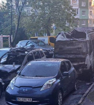 У Львові горіли автомобілі