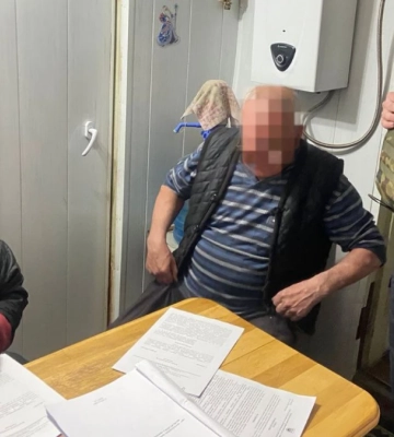 Затримали трьох &quot;керівників підрозділів&quot; окупаційного &quot;Херсонського облцентру гігієни та епідеміології&quot; – прокуратура