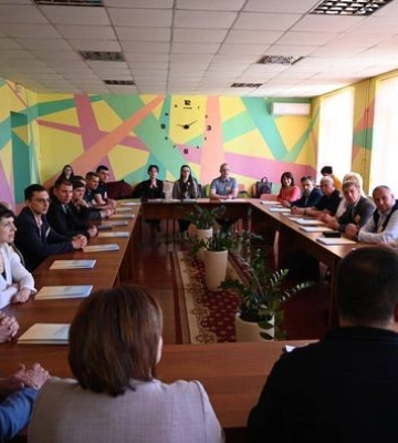 В Ужгороді учителі фізики змагаються за звання «Учитель року - 2024»