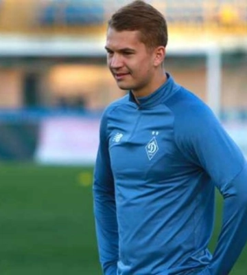 Легенда Динамо назвал игрока, которому нужно покинуть киевский клуб