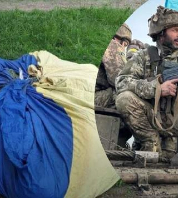 Київський двірник використовував прапор України як ганчірку для трави