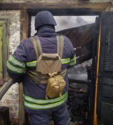 На Сумщині ліквідовували пожежі спричинені ворожим обстрілом