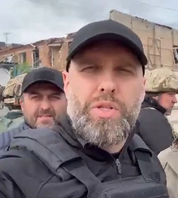 Евакуація з Вовчанську продовжується, зс рф також не припиняє обстріли, але українські захисники стримують ворога - Синєгубов
