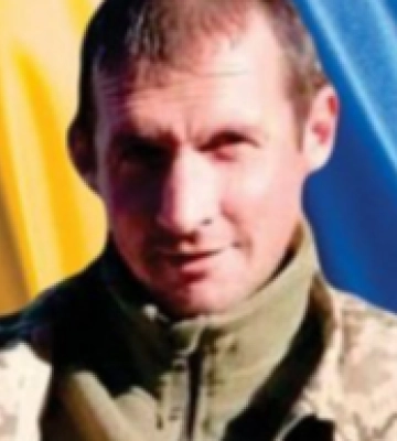 На Волині працівники міськради привітали з днем народження синів полеглих Героїв