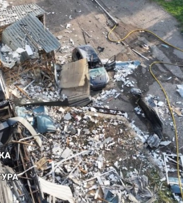 Одна людина загинула, ще четверо травмовані: прокурори зафіксували наслідки ракетної атаки по підприємству на Харківщині