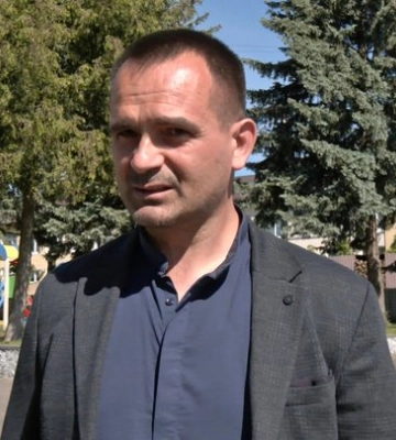 У селищі на Волині попрощалися з 36-річним військовим Володимиром Козіним