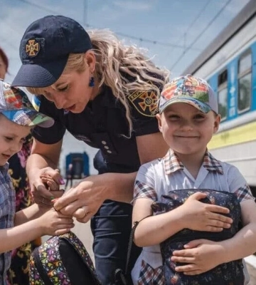 Понад 6700 жителів вже евакуйовано з прикордонних населених пунктів Харківщини. ФОТОрепортаж