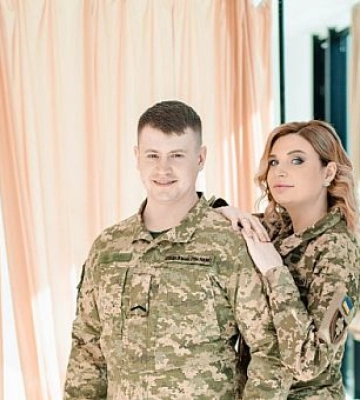 Пара військових з Кривого Рогу одружилася в Міжнародний день сім`ї