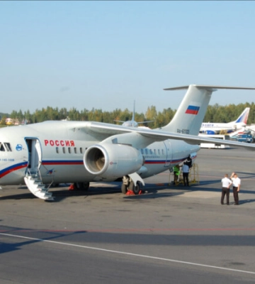 Вищий антикорупцій суд стягнув у дохід України два російські літаки АН-148