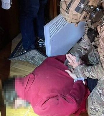 СБУ затримала на Вінниччині рецидивіста, який працював на &quot;вагнерівців&quot; та здавав ворогові позиції ЗСУ. ФОТО