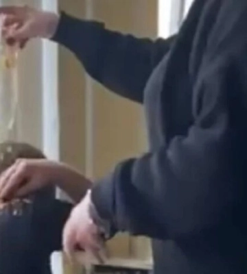 На Волині вчителька висипала пачку чипсів на голову учениці: реакція соцмереж