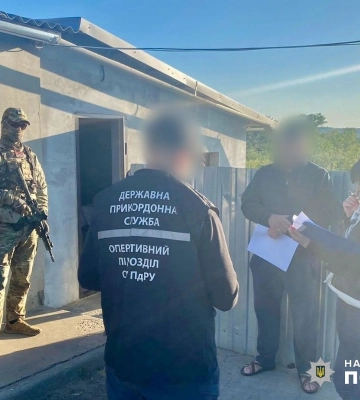 Двоє жителів Одещини за 3500 доларів забезпечували чоловікам «зелений маршрут» до сусідньої держави