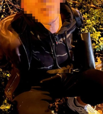 У Києві до 9 років позбавлення волі засудили ґвалтівника 17-річної дівчинки
