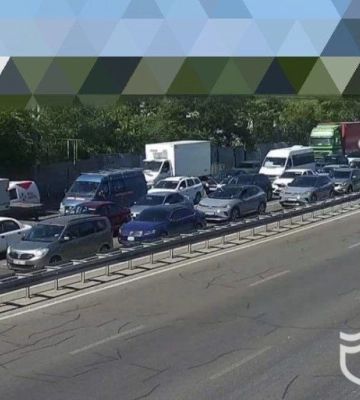 ДТП та ремонт доріг: де ускладнено рух транспорту у Дніпрі