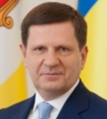 Справа аеропорту «Одеса»: апеляційний суд підтвердив законність запобіжного заходу ексмеру Костусєву