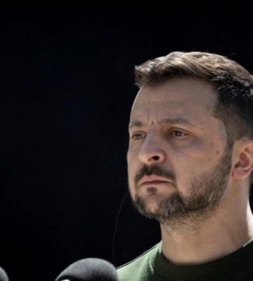Владимир Зеленский приехал в Харьков на фоне наступления сил РФ на этом направлении