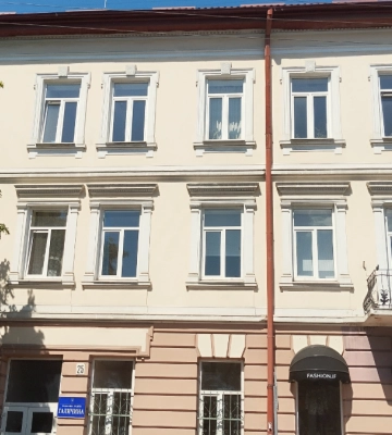 Приміщення в самісінькому центрі Франківська розіграли на аукціоні: вартість зросла вдвічі