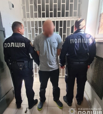 На Закарпатті затримали чоловіка, що стріляв та поранив працівника поліції