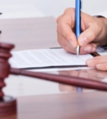 СБУ повідомила про підозру двом колаборантам, які працюють в окупаційній поліції у Скадовську