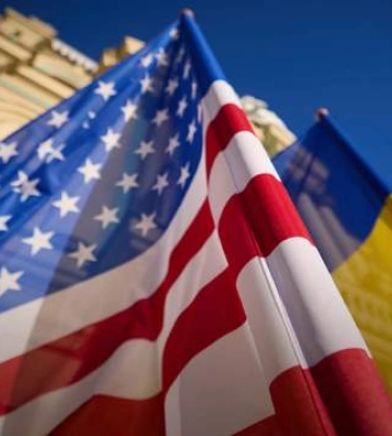 США передадут Украине более дальнобойное оружие, – Нуланд