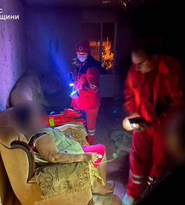 У Тростянці під час ліквідації пожежі вогнеборці врятували двох людей